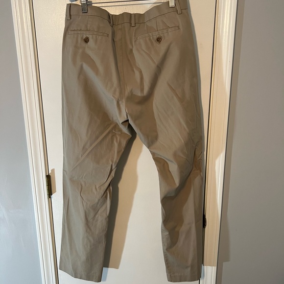 BANANA REPUBLIC Non-Iron Tailored Khaki Slim Pant - Size 34x32 - Picture 5 of 8